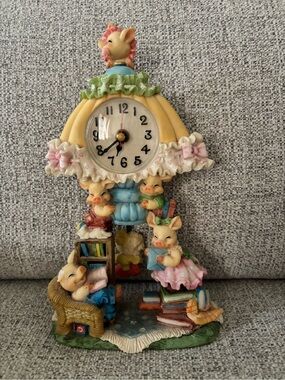 Vintage  Pastel Piglet Table Clock - Yellow & Pink